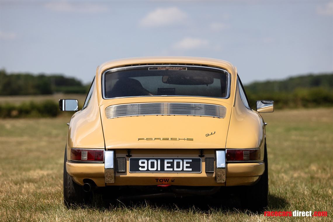 1965-porsche-911-swb-20-coupe-fia-historic-co