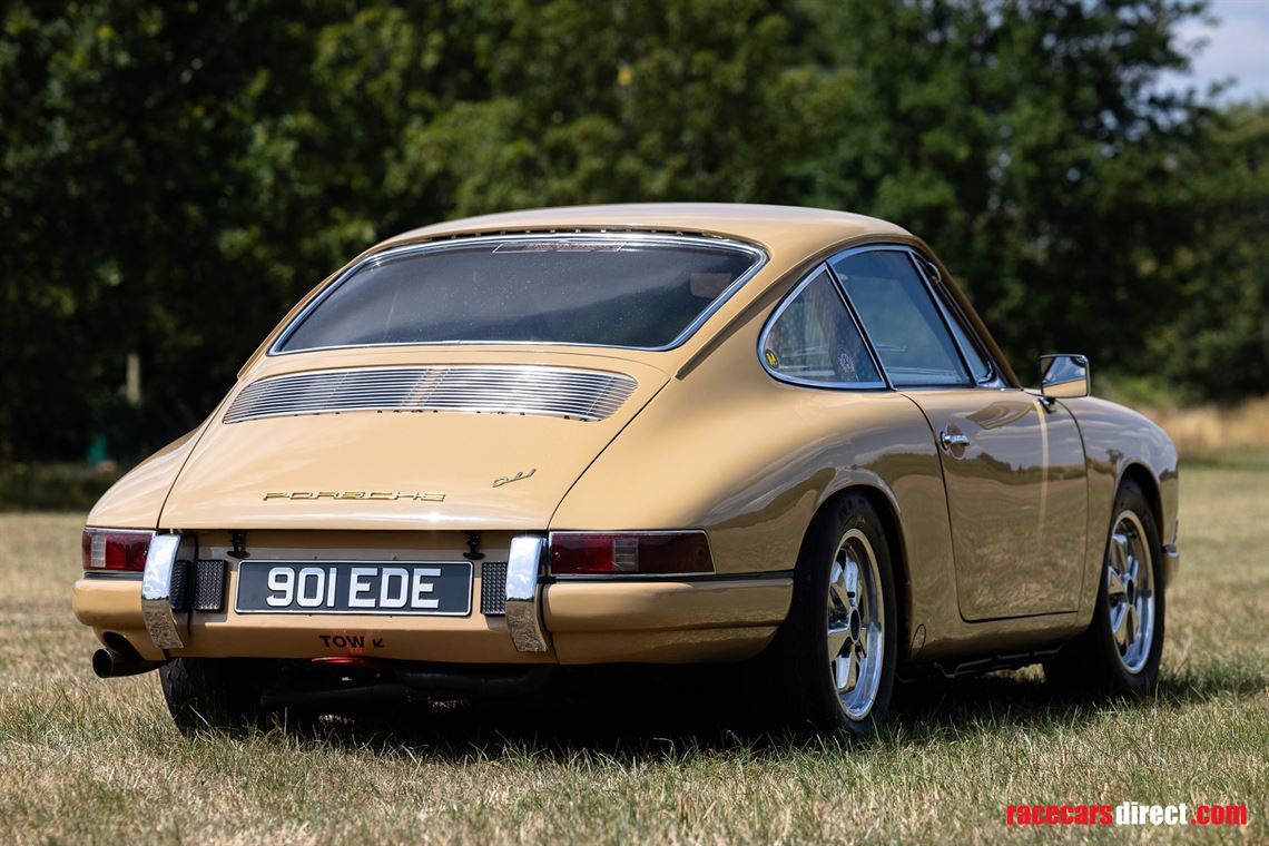 1965-porsche-911-swb-20-coupe-fia-historic-co