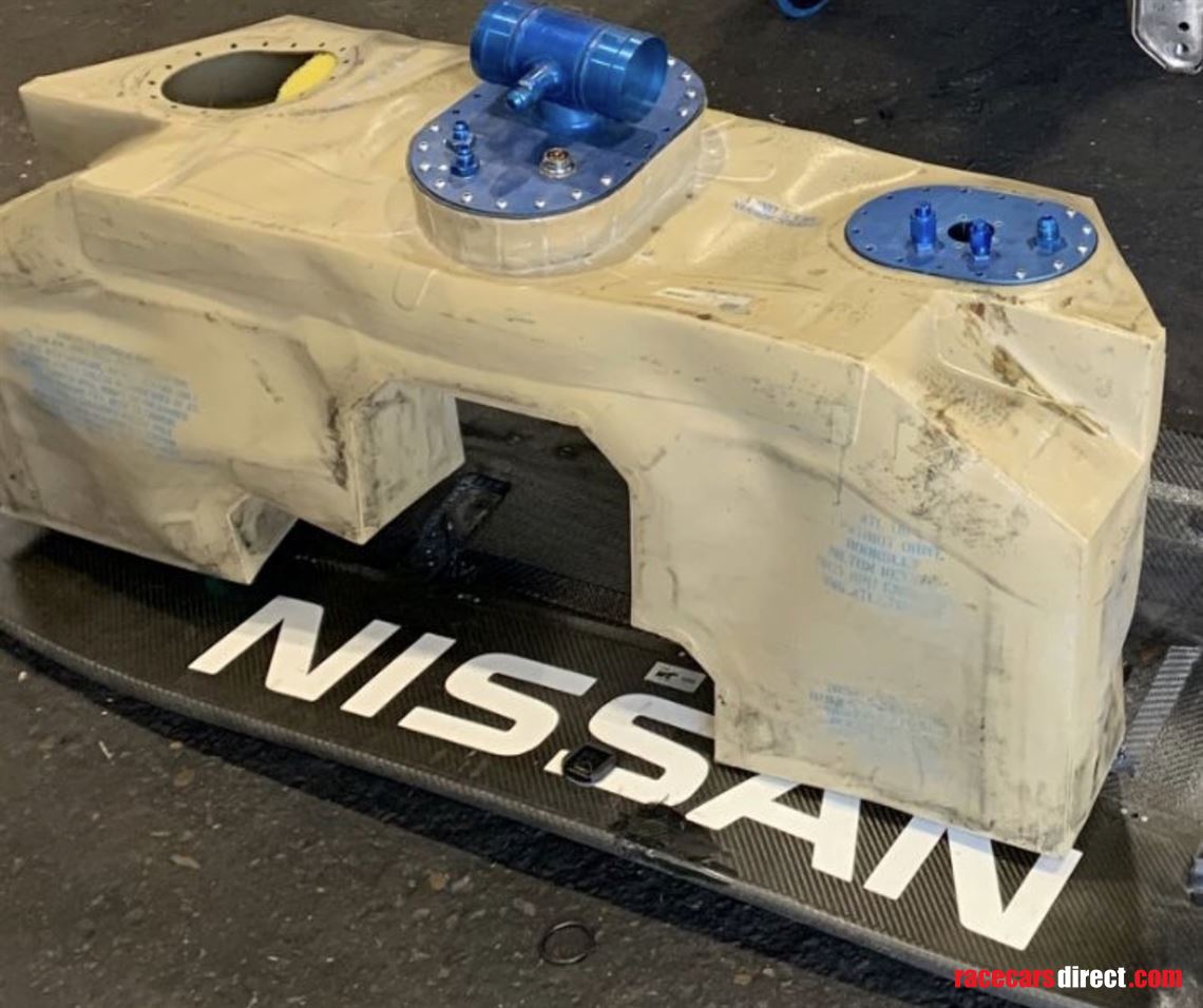 nissan-nismo-fuel-tank-upper