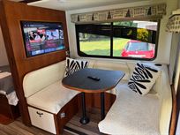 luxury-mercedes-sprinter-motorhome