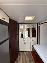 luxury-mercedes-sprinter-motorhome