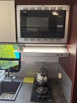 luxury-mercedes-sprinter-motorhome