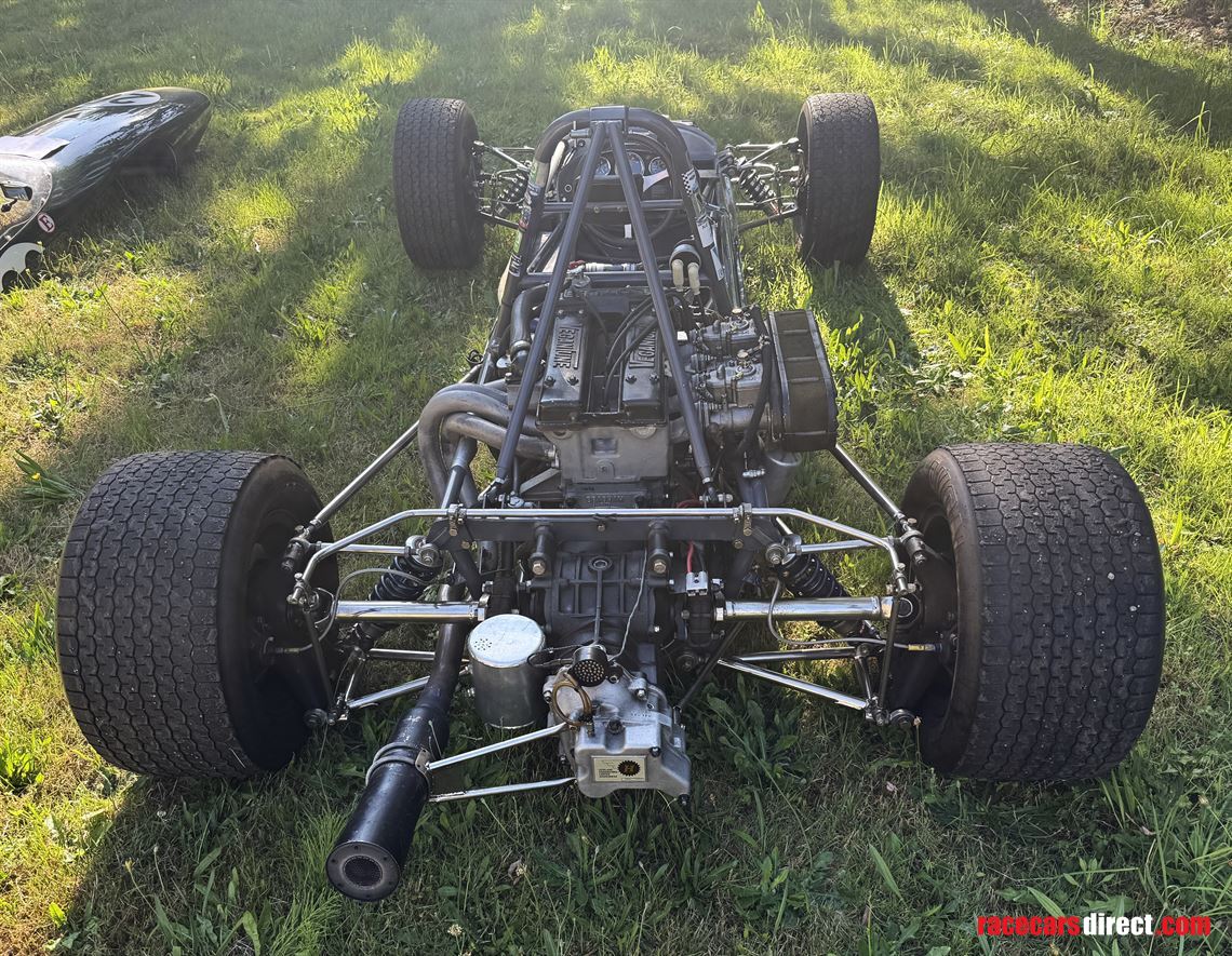 1967-brabham-bt21-9-fb