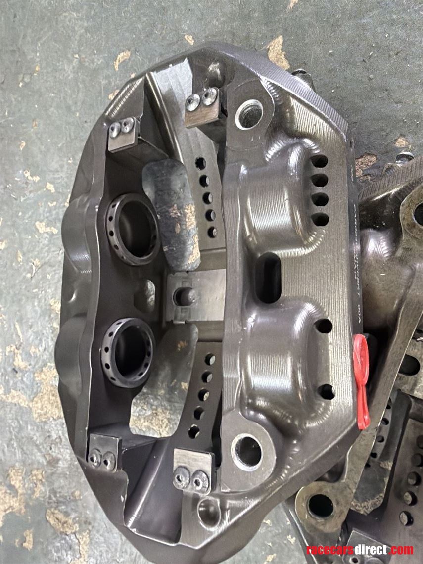alcon-4-pot-front-calipers-pads