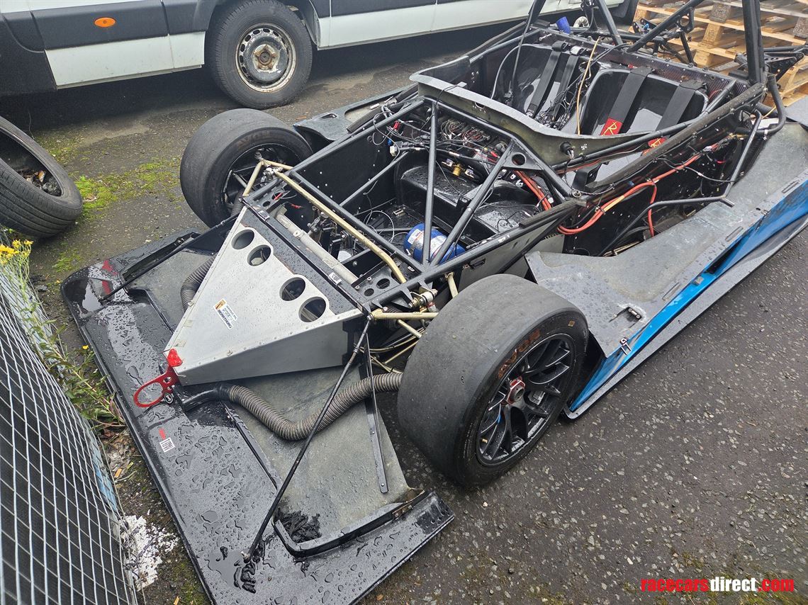 radical-sr8-28-v8-2008-breaking-for-parts