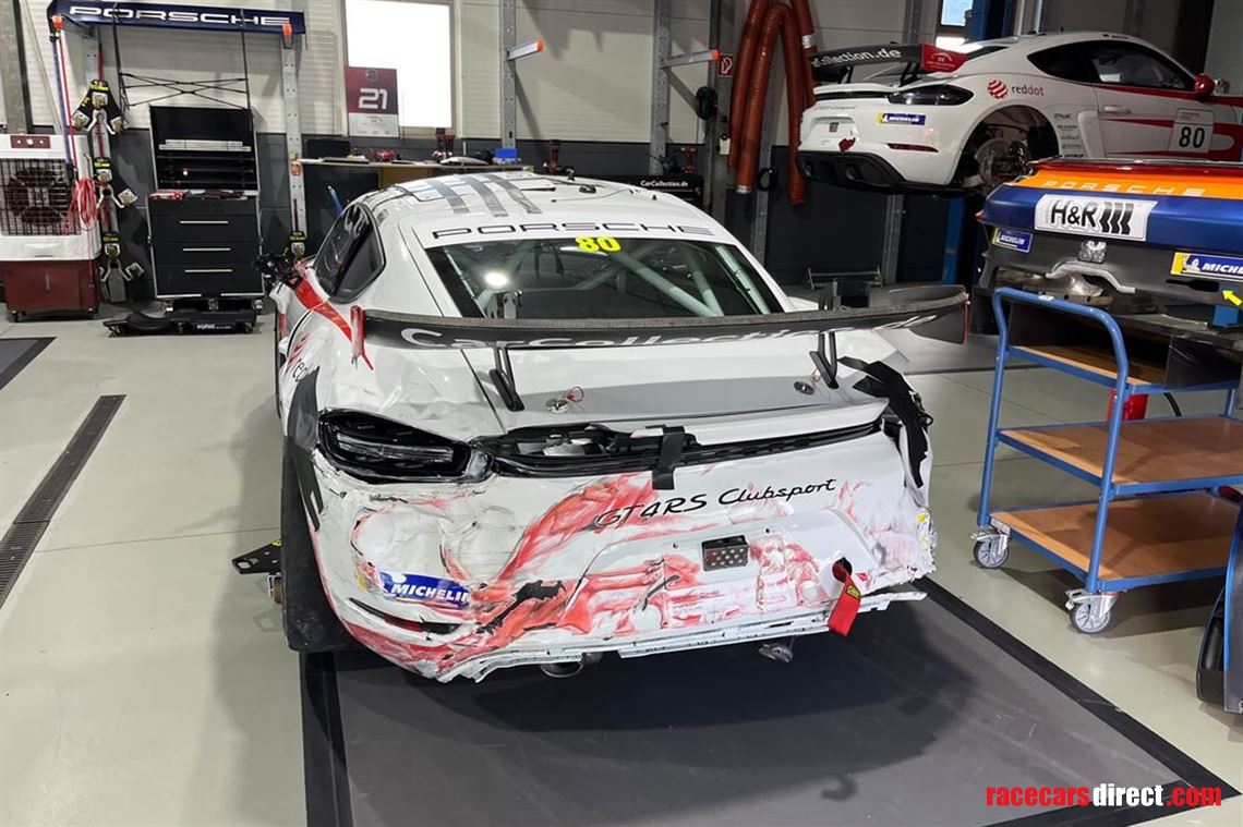 porsche-cayman-gt4-rs-clubposrt-718