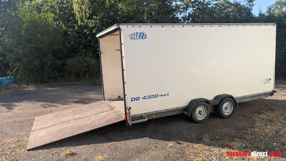 brian-james-dg4300-enclosed-car-trailer