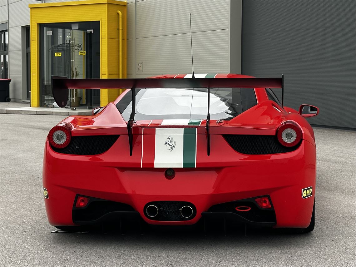 ferrari-458-challenge-evo