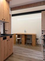 expandable-with-living-room-and-workshophospi