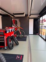 expandable-with-living-room-and-workshophospi