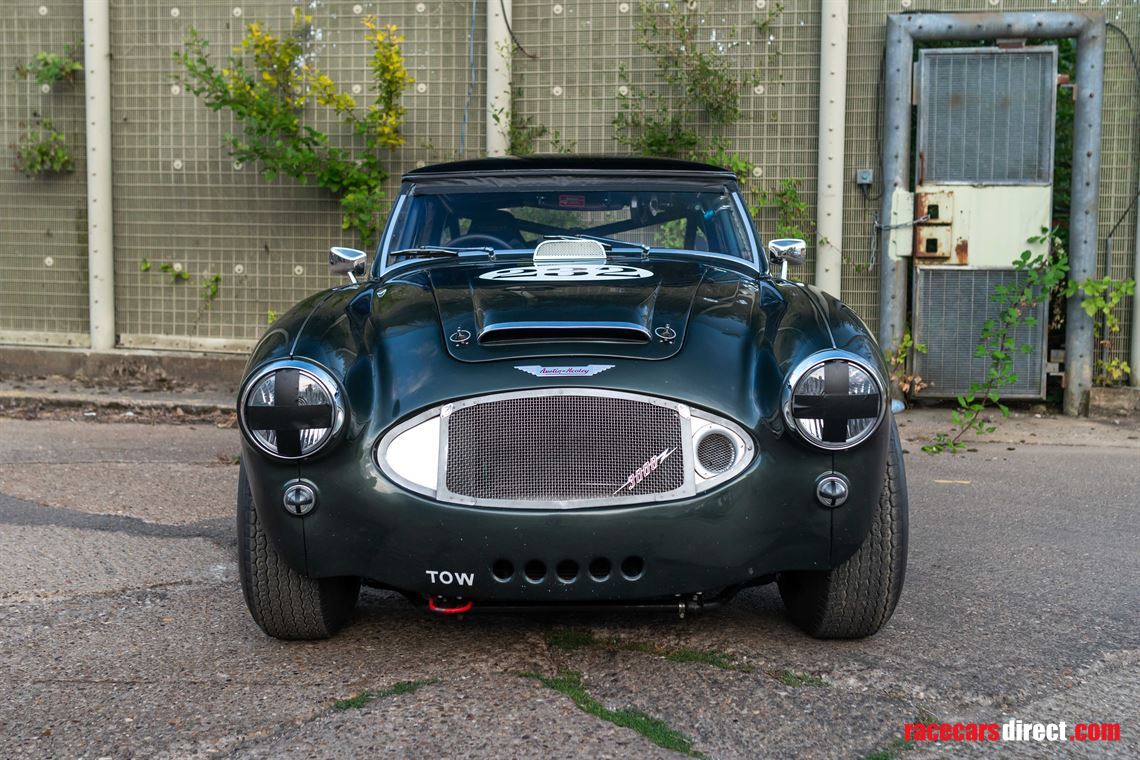 austin-healey-3000-fia-race-car