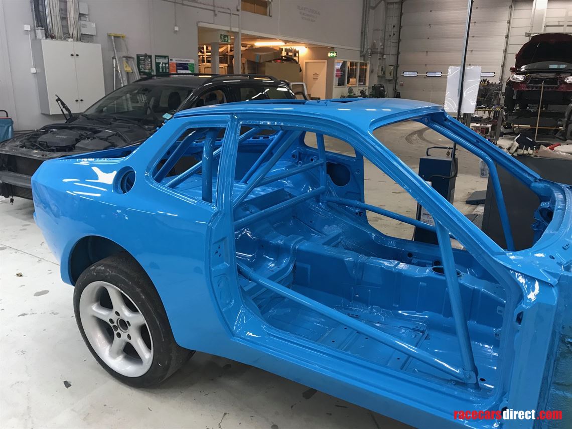 porsche-944-turbo-951