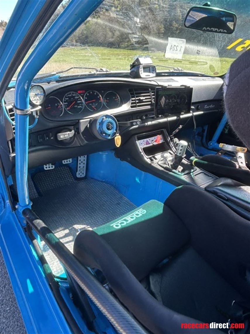 porsche-944-turbo-951
