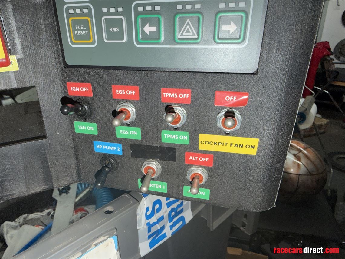 dome-lmp2-switch-panel