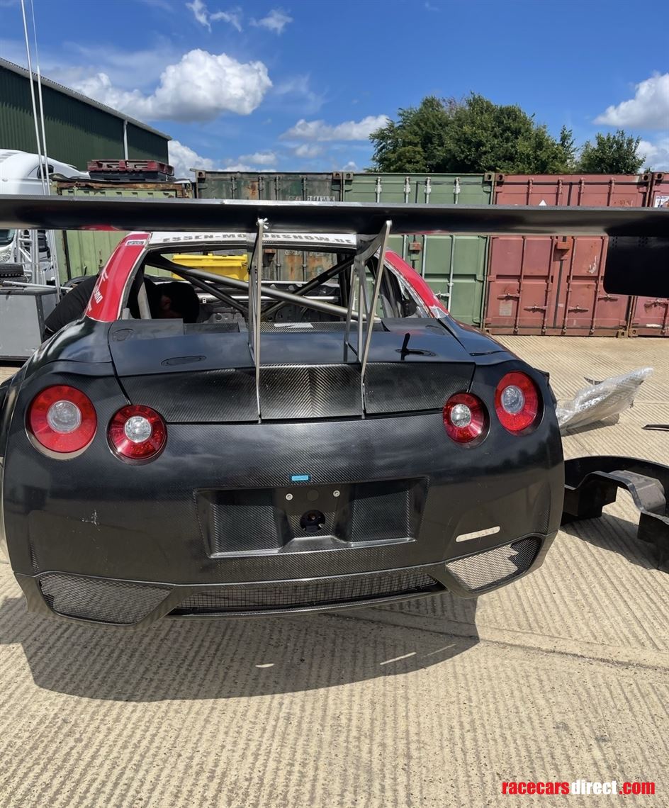 nismo-gt3-r-35-rear-fender