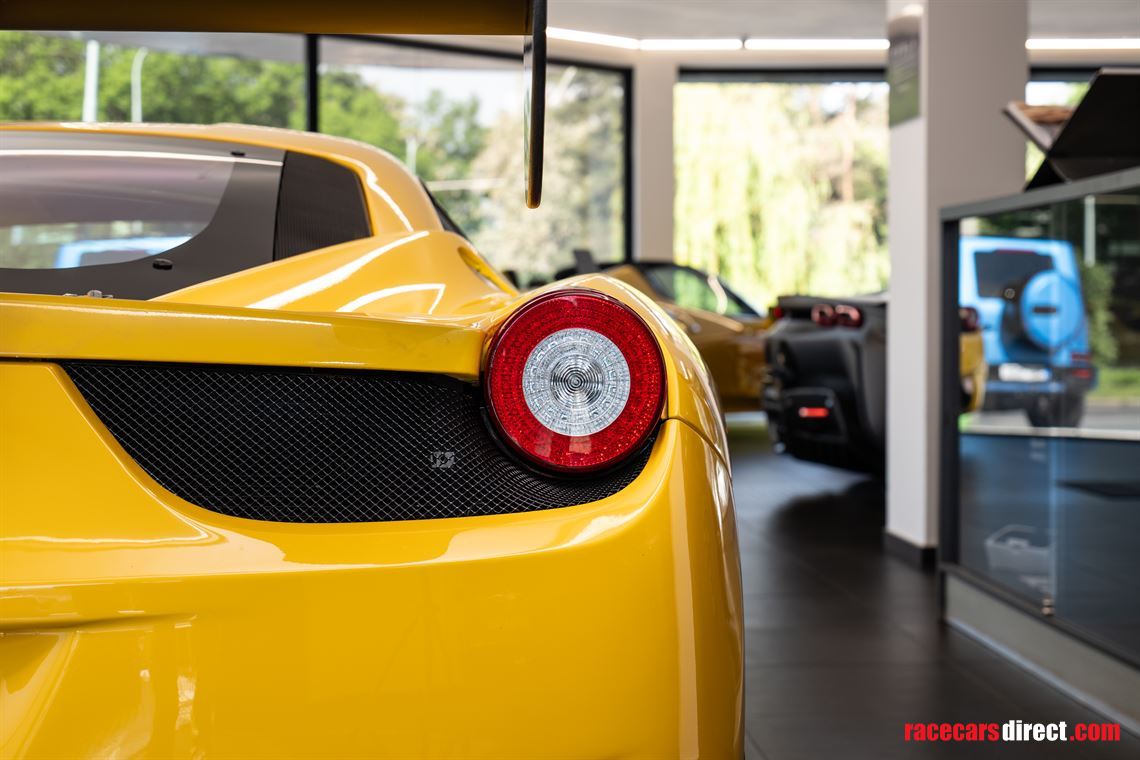 ferrari-458-challenge-evo