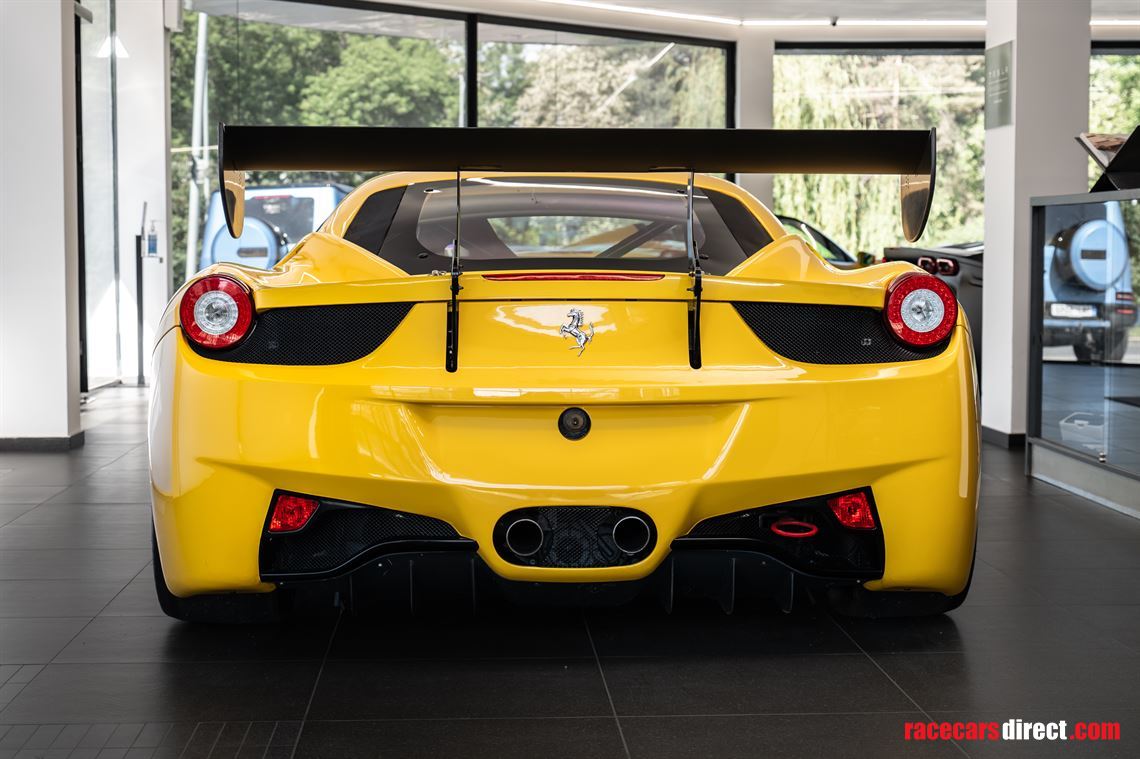 ferrari-458-challenge-evo