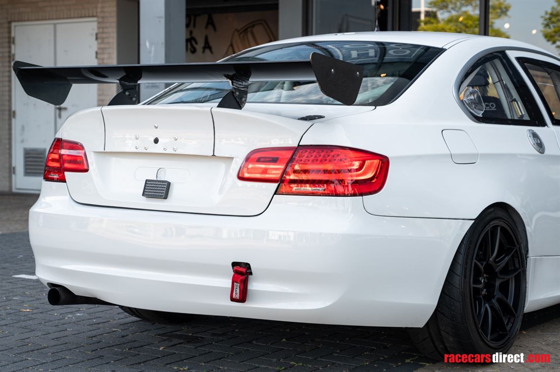 bmw-3-serie-e92-335d-endurance-racer