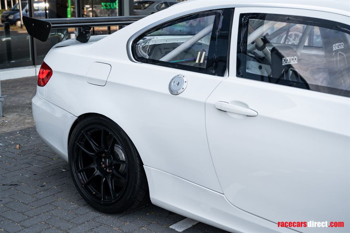 bmw-3-serie-e92-335d-endurance-racer