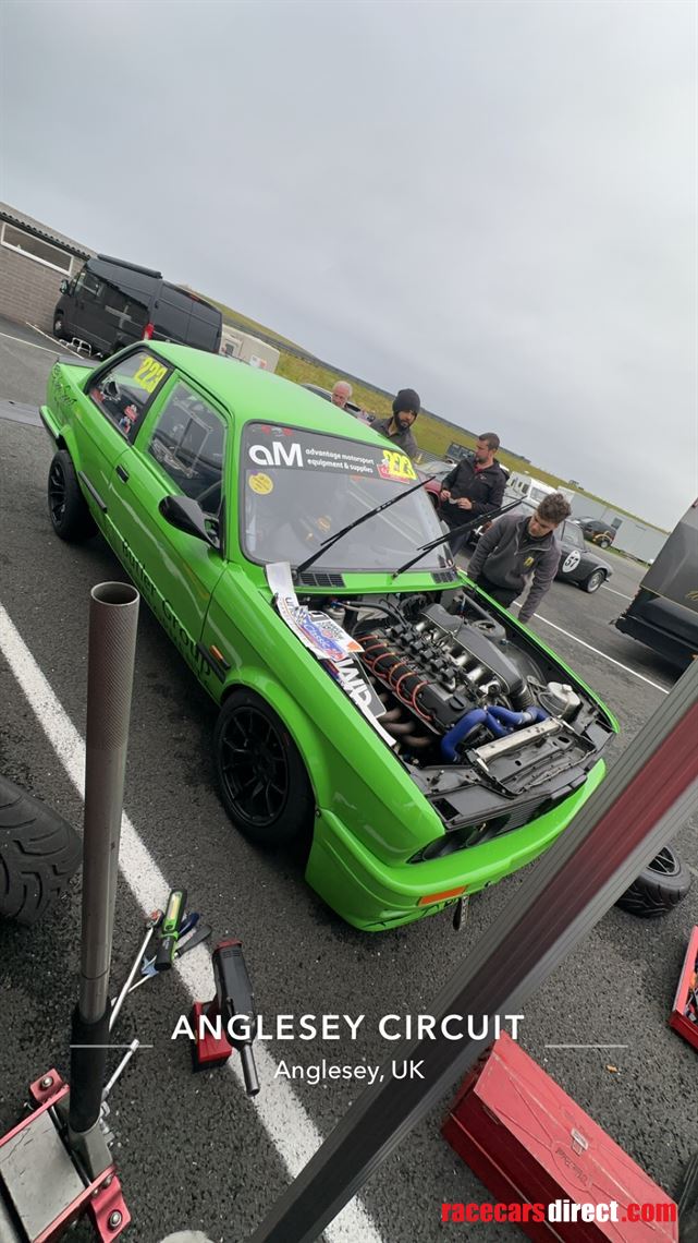 bmw-e30-race-car