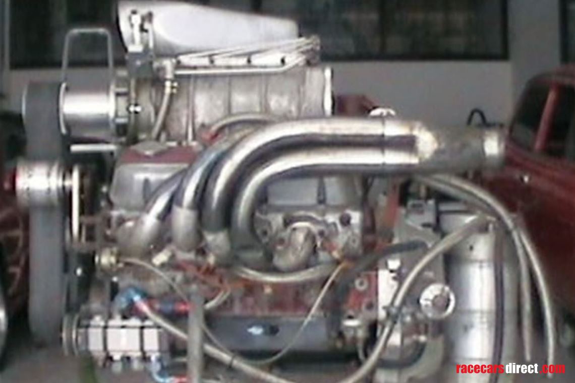 ex-canam-chevrolet-big-block-engine