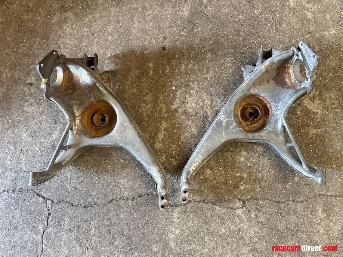 rouse-rs500-rear-axle-ap-cp3720-calipers
