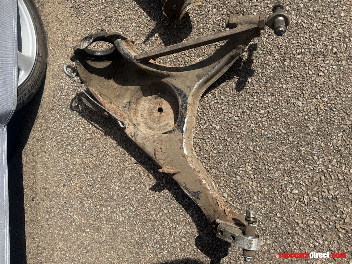 rouse-rs500-rear-axle-ap-cp3720-calipers