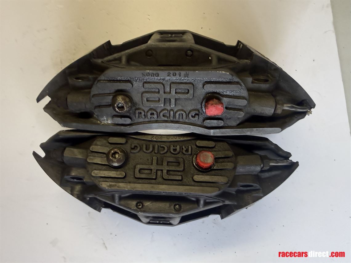 rouse-rs500-rear-axle-ap-cp3720-calipers