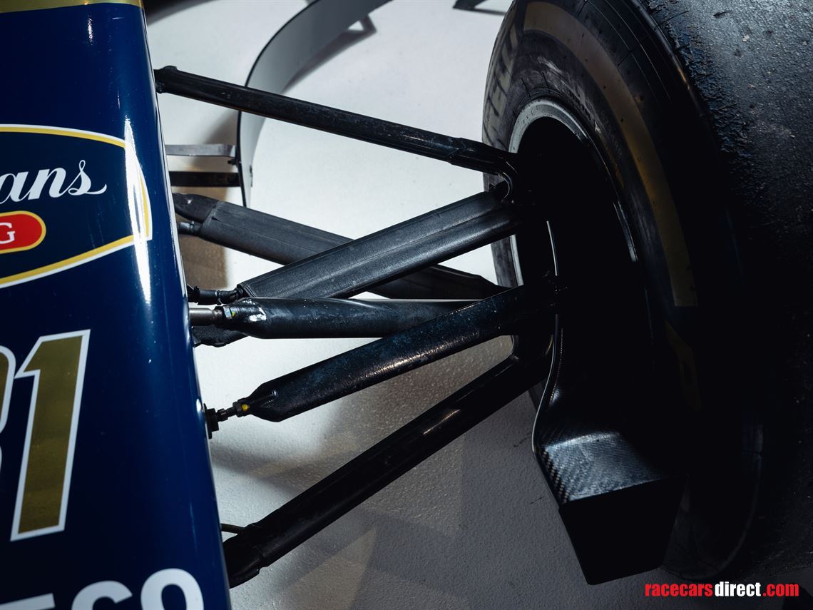 gp2-dallara-mecachrome-v8-full-running-car