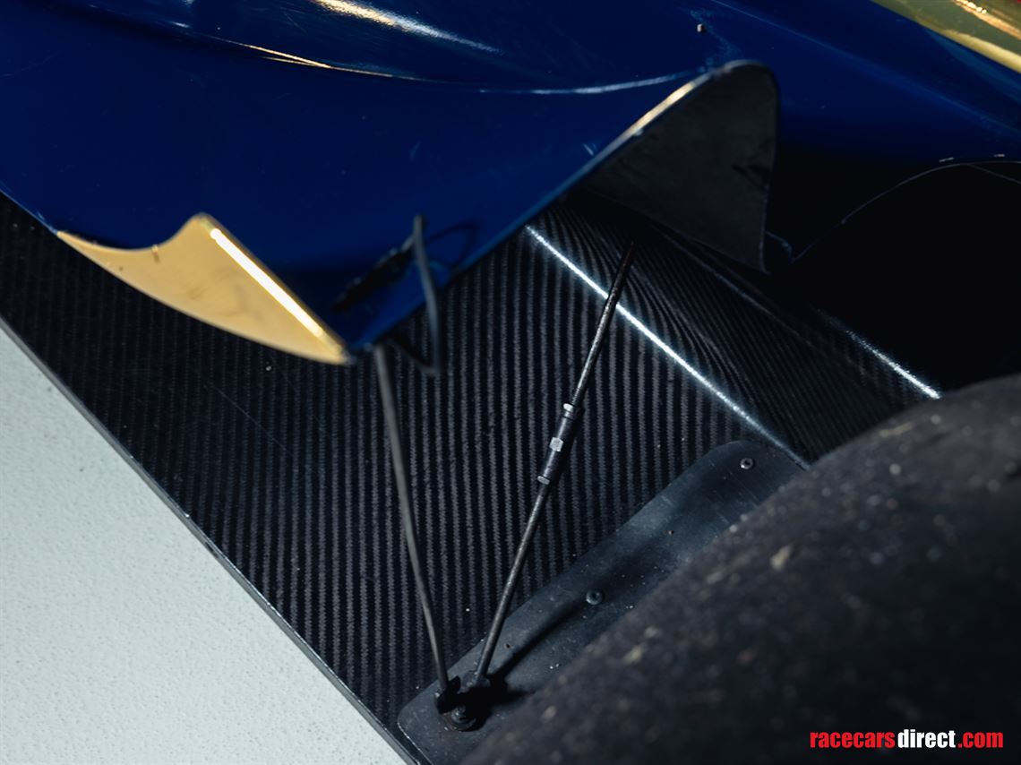 gp2-dallara-mecachrome-v8-full-running-car