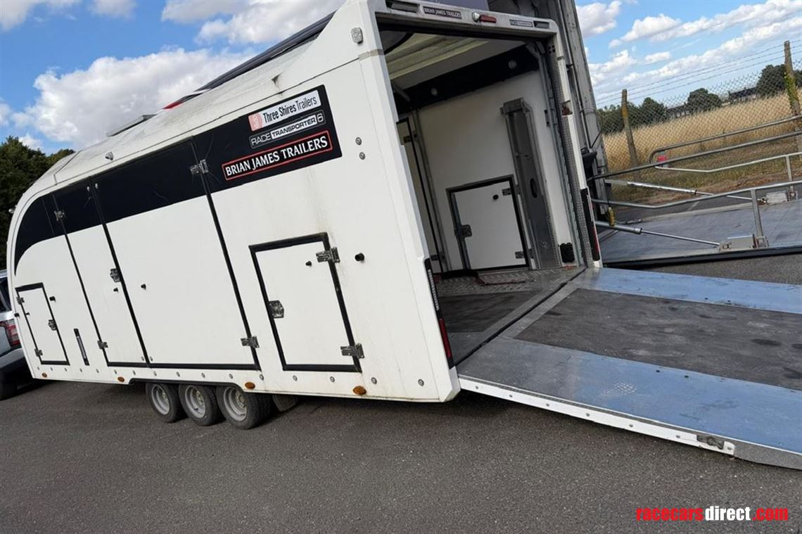 brian-james-race-transporter-6