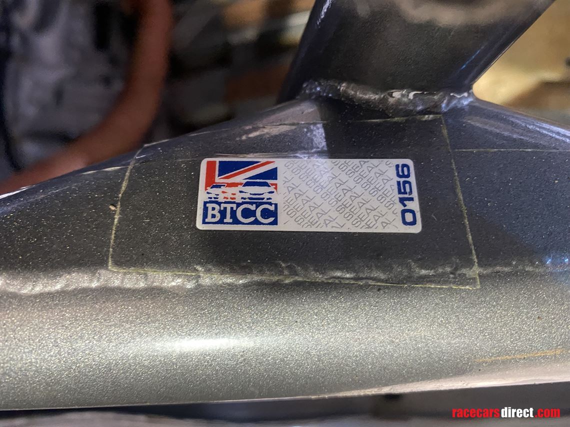 ex-btcc-vauxhall