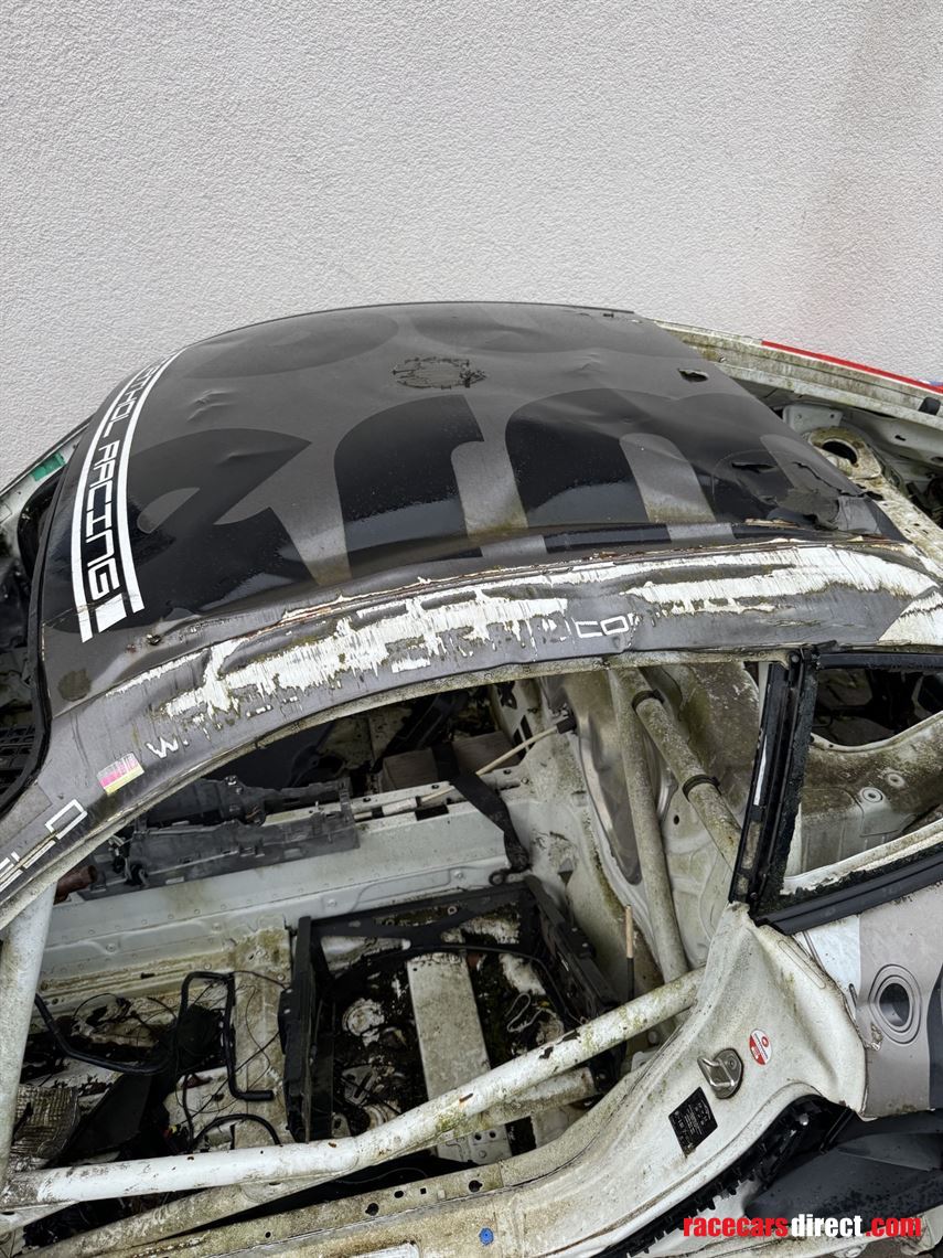 porsche-cayman-s-981-race-car-body