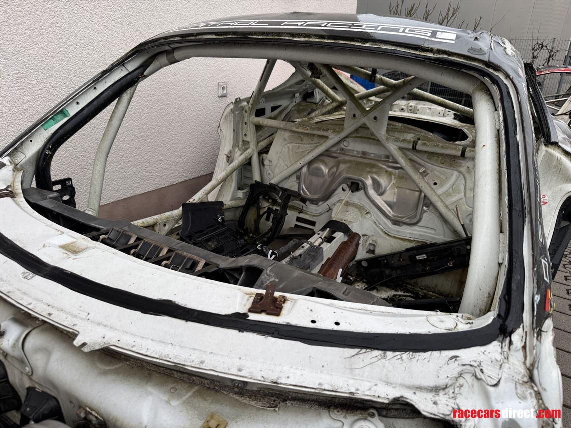 porsche-cayman-s-981-race-car-body