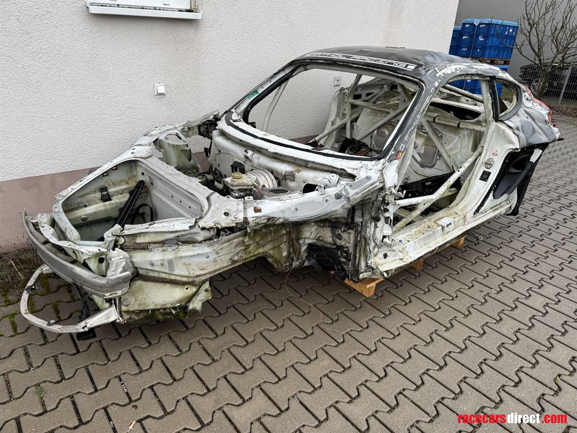 porsche-cayman-s-981-race-car-body