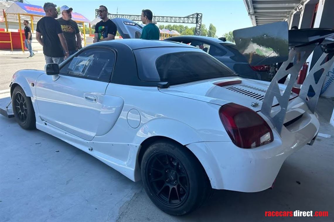2002-toyota-mr2-race-car