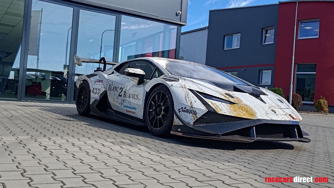 lamborghini-huracan-super-trofeo-evo2