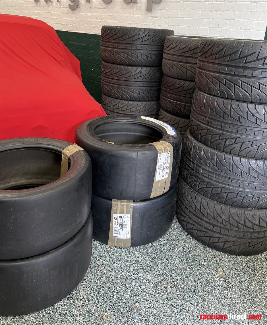 16x-michelin-pilot-sport-gt-racing-slick-wet
