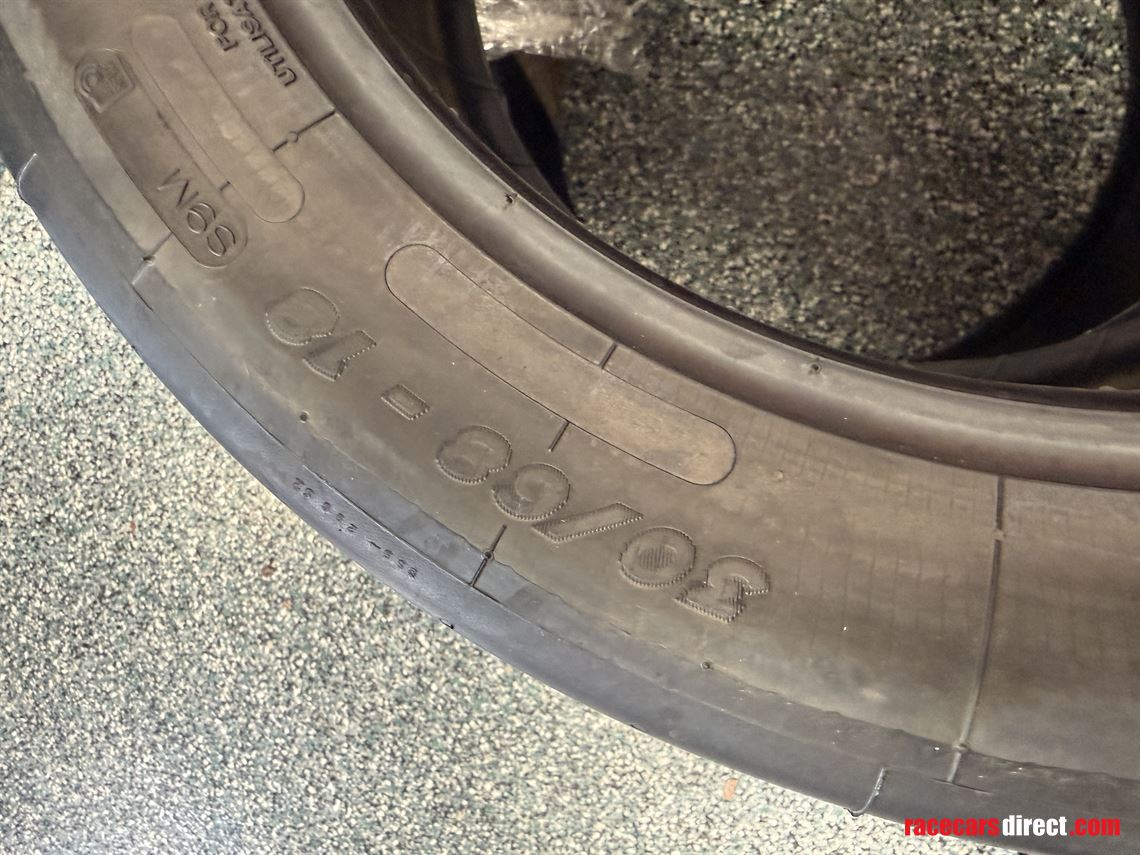16x-michelin-pilot-sport-gt-racing-slick-wet