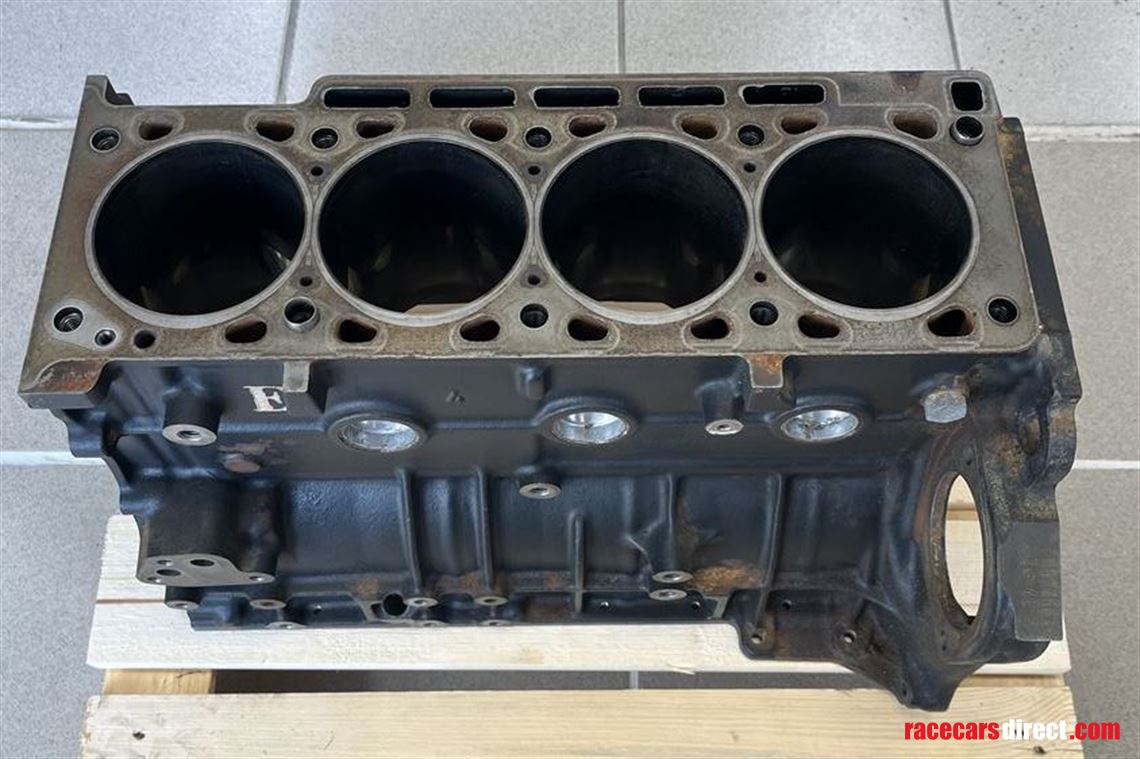 bmw-s14-engine-block