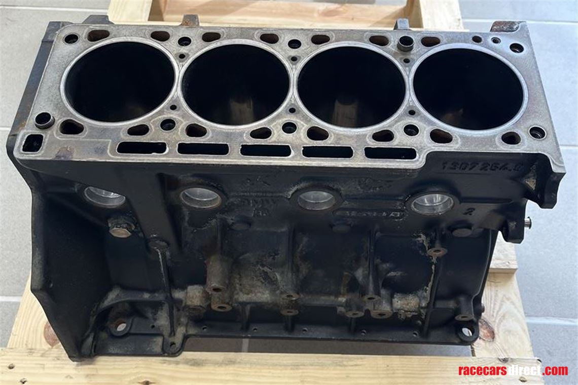bmw-s14-engine-block