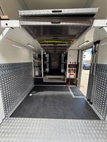 low-bed-racetrailer