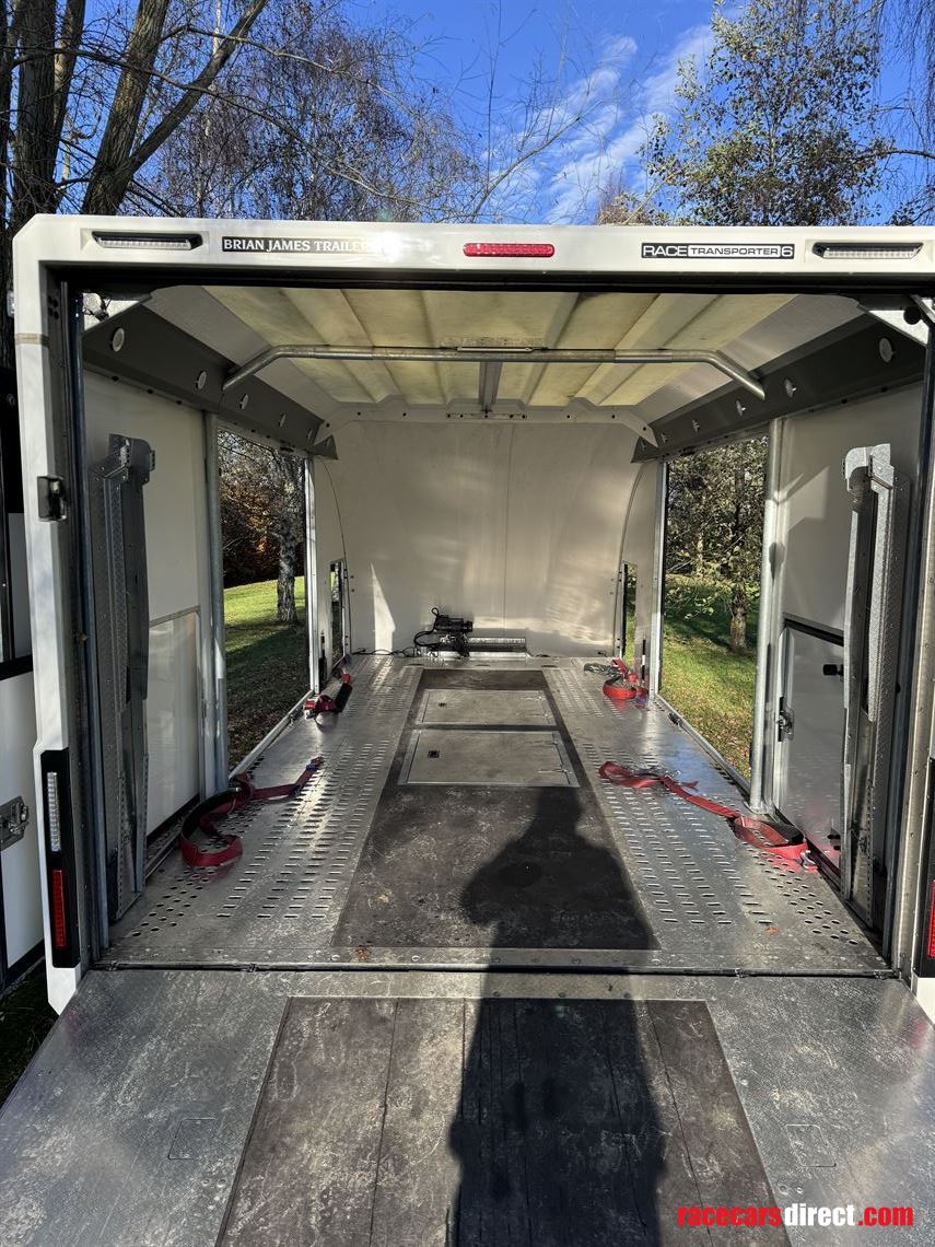 2021-brian-james-race-transporter-6