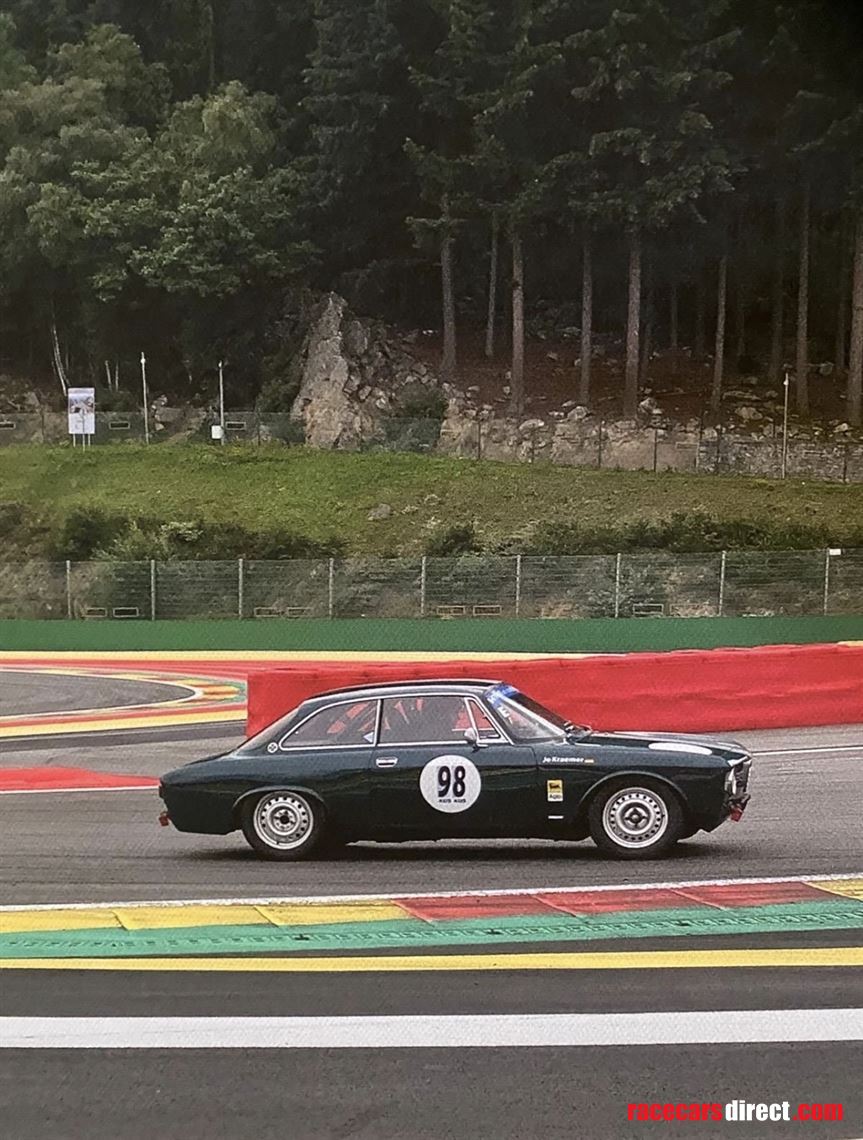 1965-alfa-romeo-giulia-sprint-gt-historic-rac
