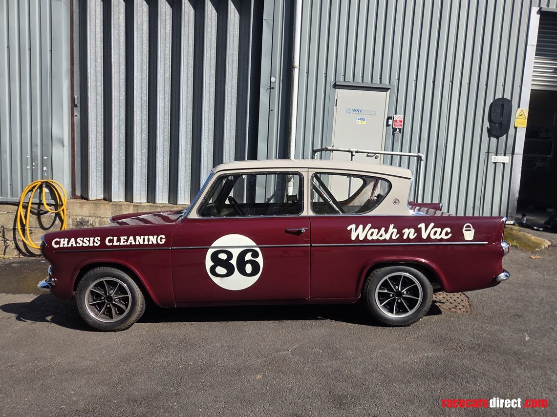 ford-anglia-105e