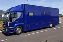 2-car-race-transporter-with-large-living-area