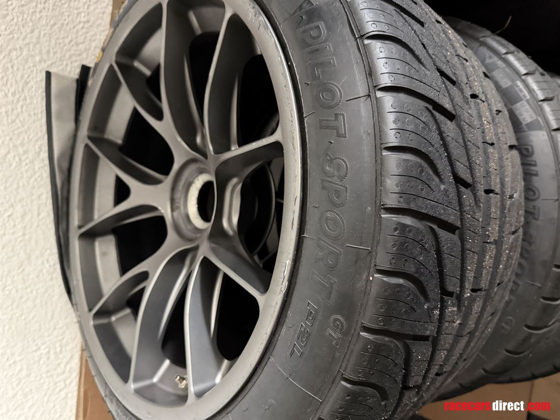 set-whell-porsche-992