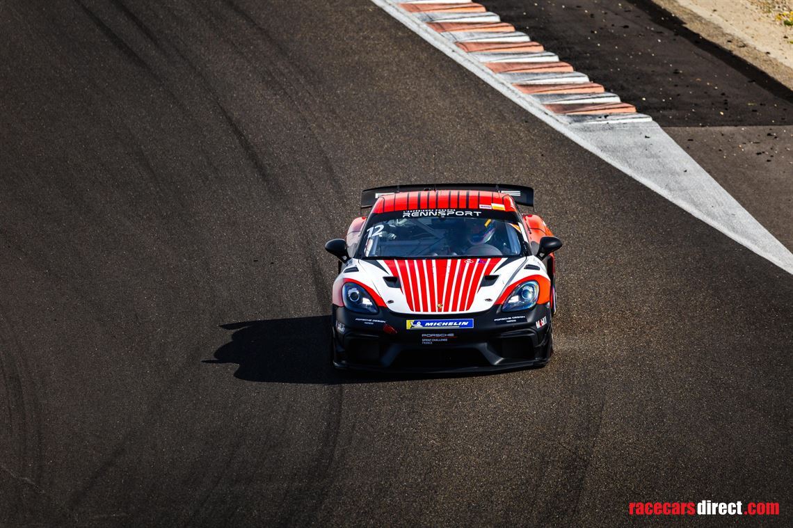 porsche-718-cayman-gt4rs-clubsport