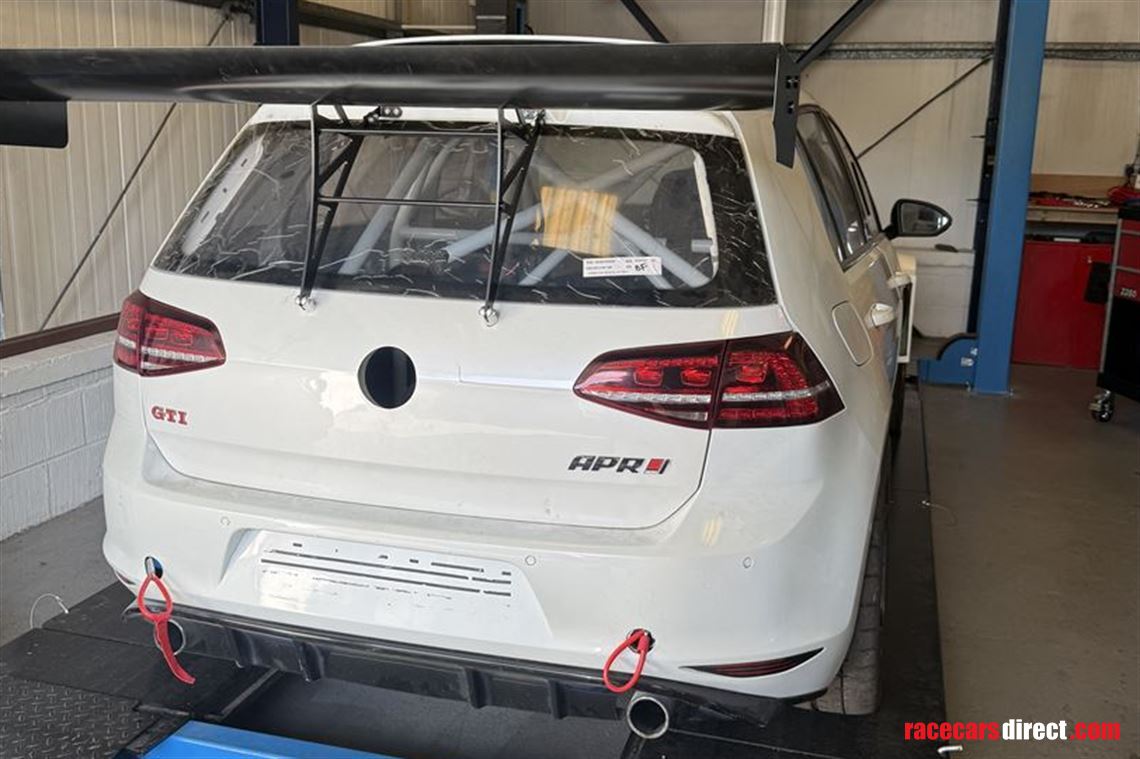mk7-golf-gti-race-car---unfinished-project