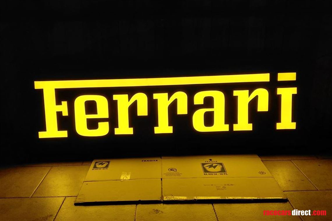 ferrari-letter-sign-170cm-led-lights